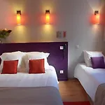 Hotelo Charite Hotel 3*