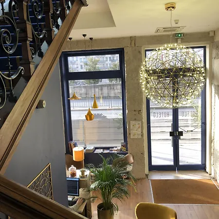 Отель Hotelo Charite 3*