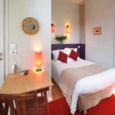 Hotelo Charite Hotel
