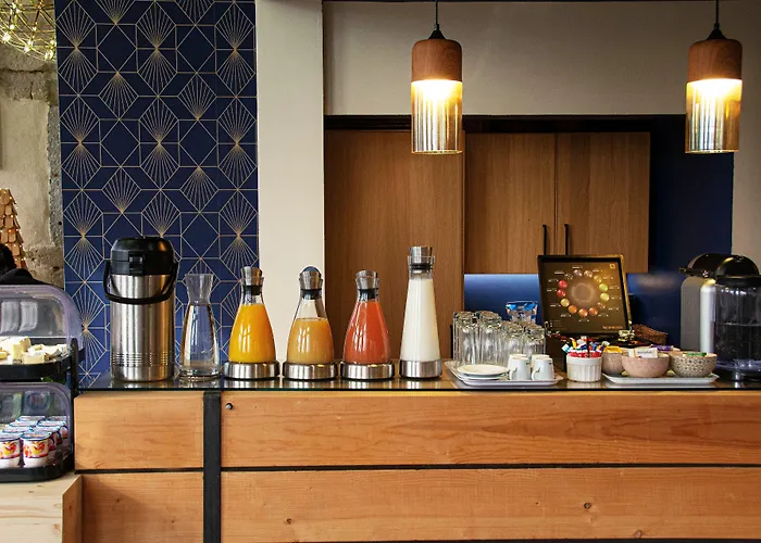 Hotelo Charite Hotel 3*