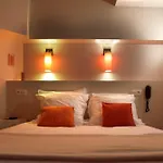 Hotelo Charite 3*