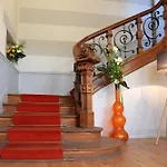 Hotelo Charite Hotel