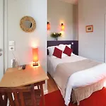 Hotelo Charité Hotel