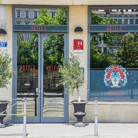 Hotelo Charité Hotel Lione
