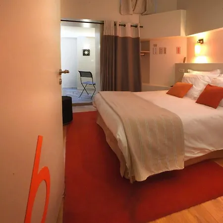 Hotelo Charité 3*