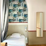 Hotelo Charité Hotel 3*